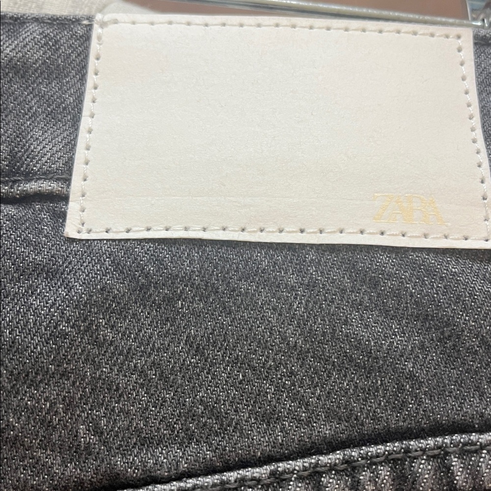 Zara women’s Jeans and FREE TOP - Picture 13 of 16